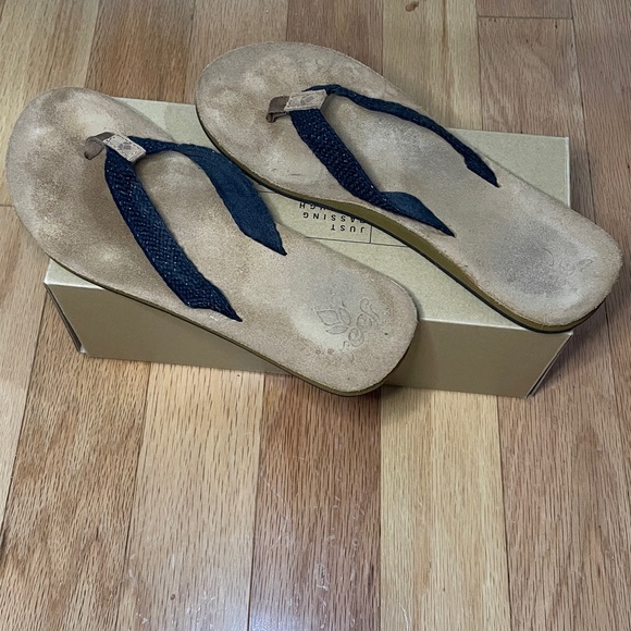 Reef Salty Air Flip Flops Black Woven Straps with Glitter. Womens size 8 - Picture 3 of 9